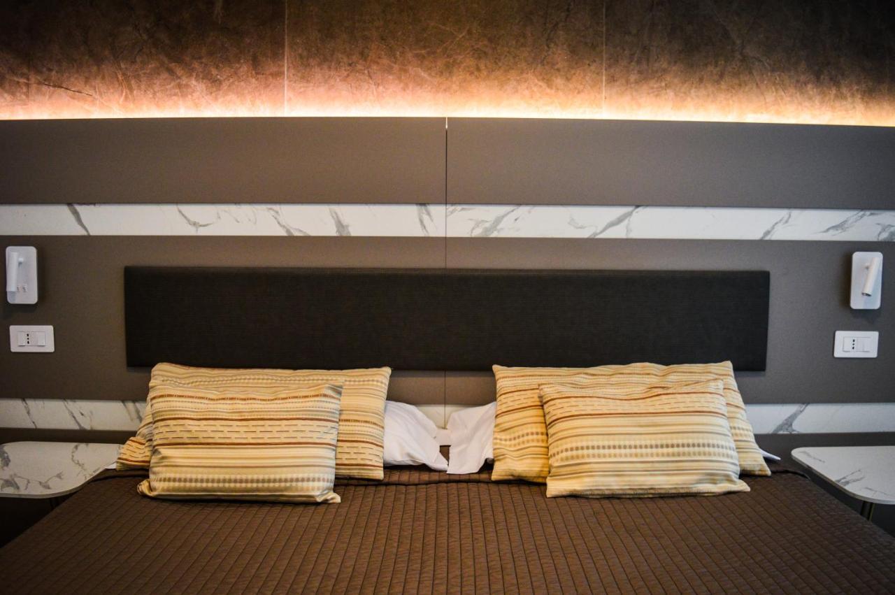 Mediterranea Hotel & Convention Center Salerno Luaran gambar